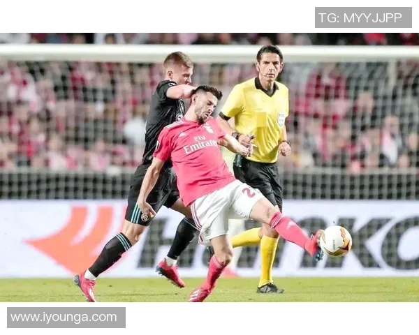 今天的足球赛事安排与精彩对决一览你准备好观看了吗