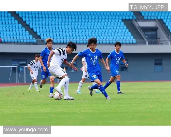 上海足球队中路突破的优势与不足分析及未来发展方向探讨