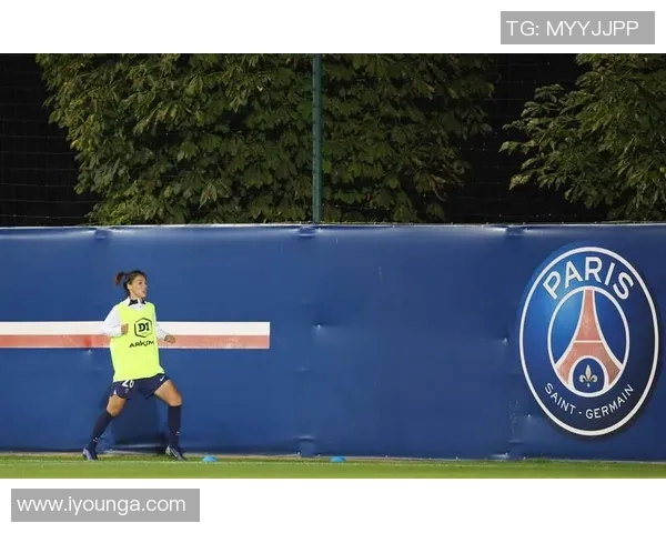 夏朗足球：探索足球文化与青少年成长的完美结合之路