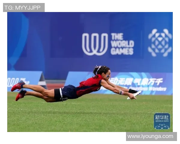 成都飞盘队在极限运动会中的默契配合与精彩表现分析