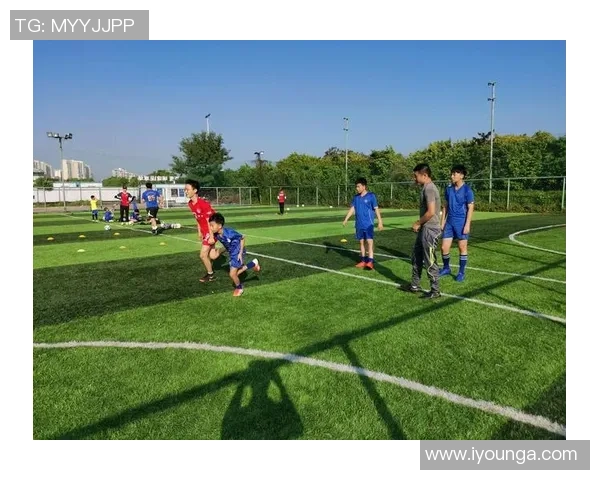 松园足球：青春激情与团队精神的完美结合，助力梦想成真