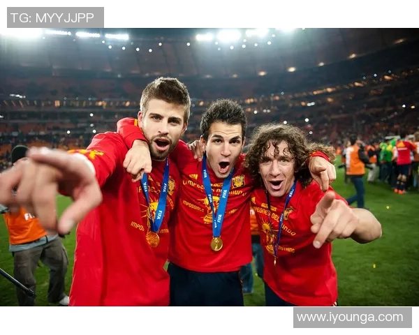 足球帅哥玩奴微博揭秘球场背后的趣事与生活点滴 足球帅哥玩奴微博揭秘球场背后的趣事与生活点滴