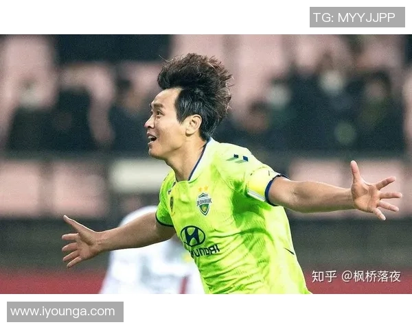 足球衣9号的传奇故事与背后那些不为人知的奋斗历程